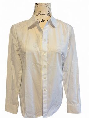 GAP White Classic Button-Down Shirt